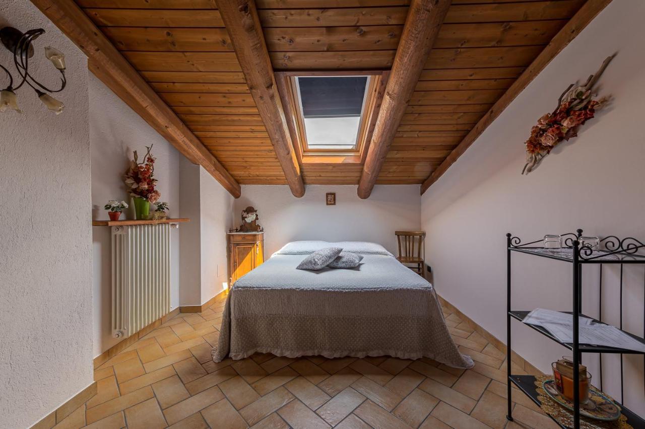 Agriturismo Il Nido Di Bacco Villa Saluzzo Bagian luar foto